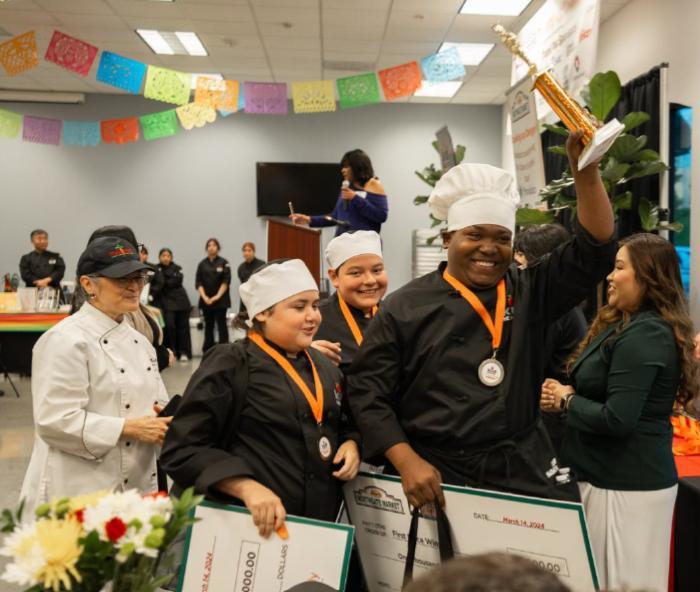Newsroom_PoppyseedsCookingUpChange_1