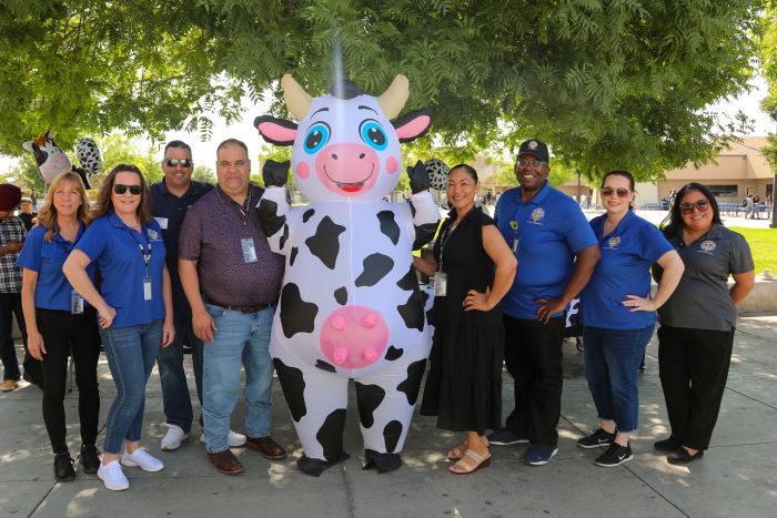 Newsroom_FallPoppyseeds2025_DetailFeature_Thumb