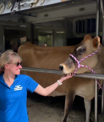 Elizabeth with Mobile Dairy Cow